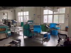 صانع أغطية مطاطية